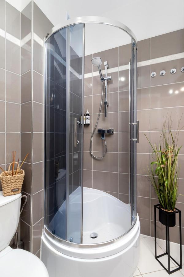 Wow Apartment By Cozyplace Krakow Bagian luar foto