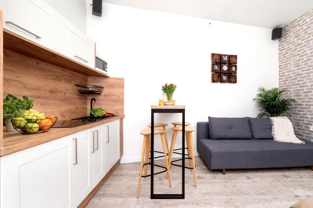 Wow Apartment By Cozyplace Krakow Bagian luar foto